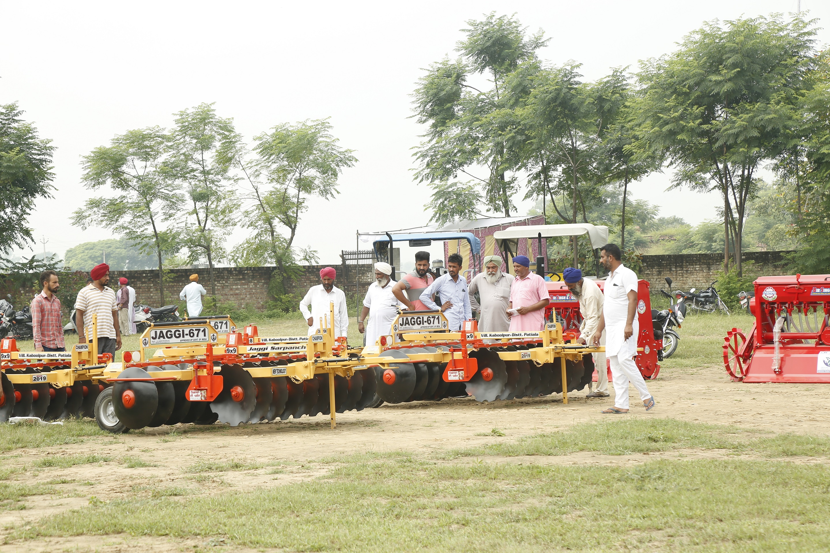 CII adopts 50 villages in Punjab to make them stubble burning free