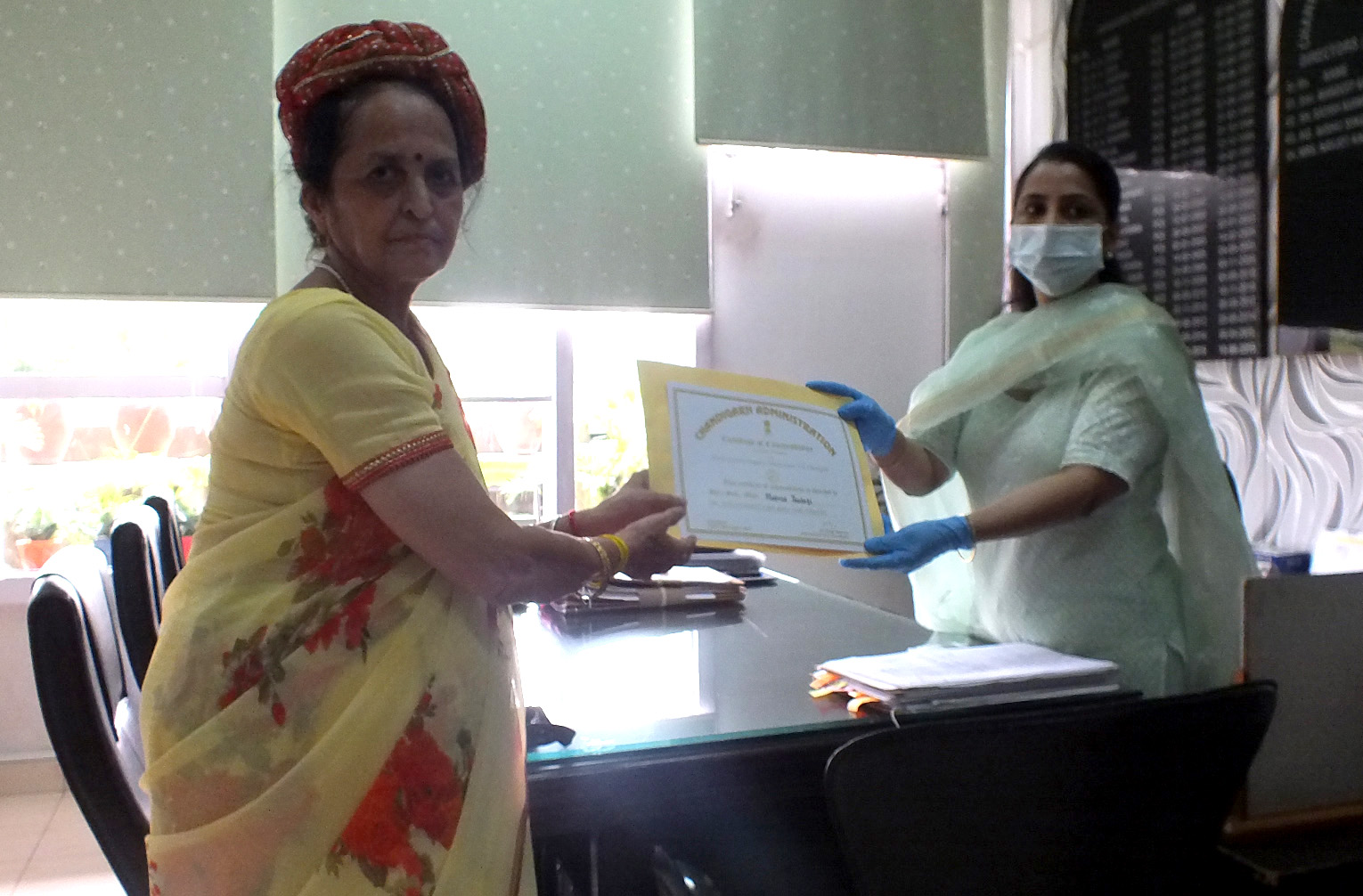 Neena Tewari felicitated by the administration on Independence Day