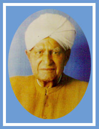 G.G.D.S.D College pays homage to revered Late (Dr.) Pandit Mohan Lal Ji on his 21st Death Anniversary