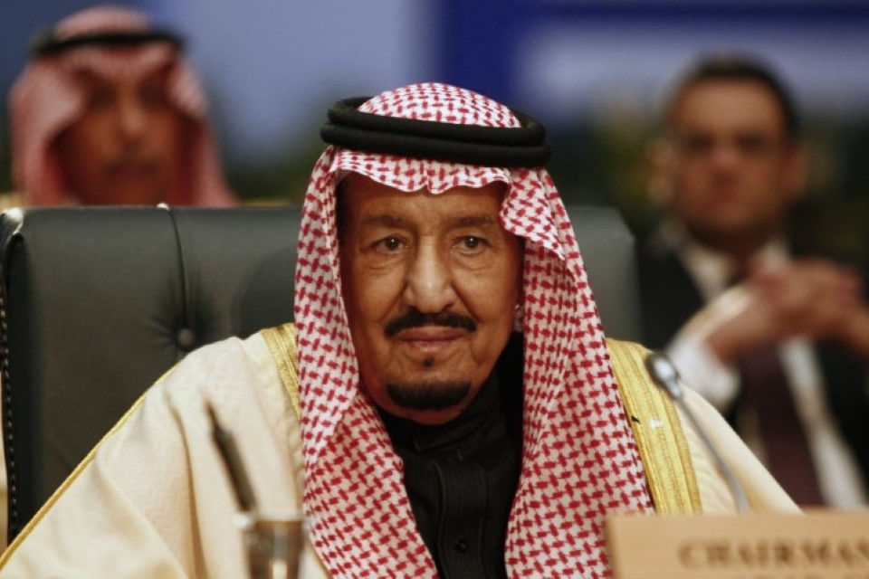 Saudi king stresses continuous efforts to promote global COVID-19