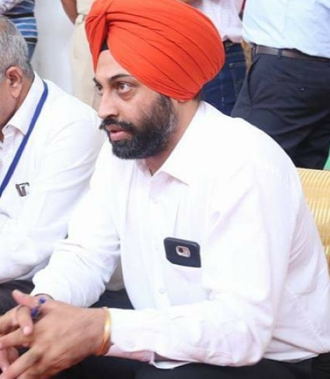 Tarandeep Grewal takes over charge of Bharatiya Mazdoor Sangh (Contractual&Outsourced Workers) 