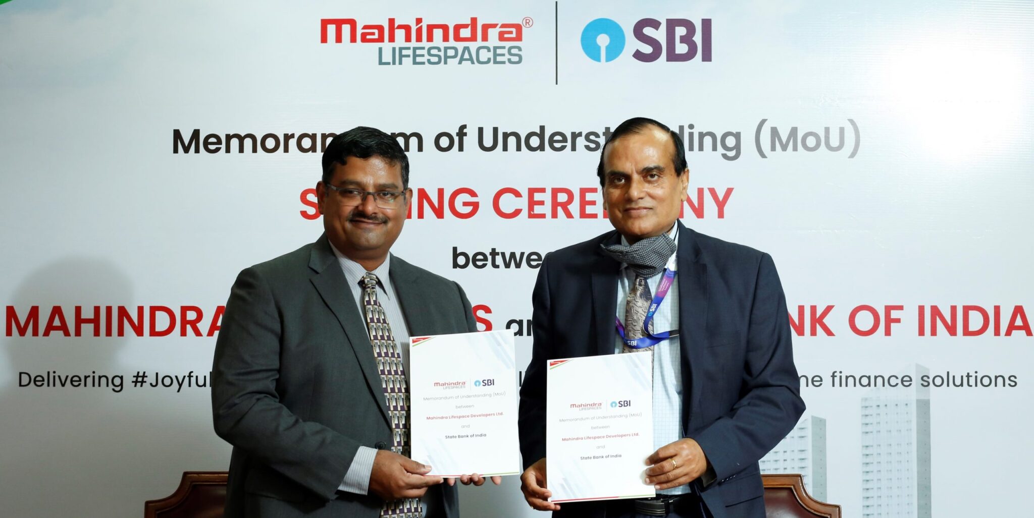  Mahindra Lifespaces signs MoU with State Bank of India