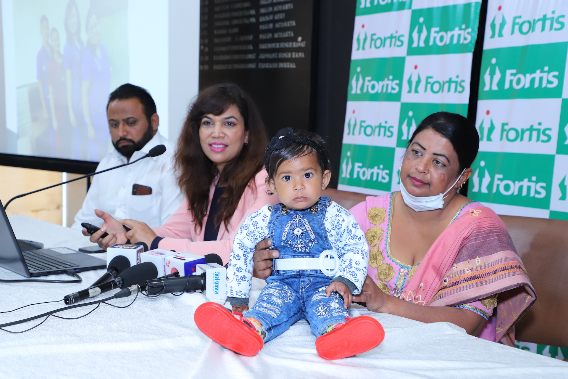 40 years old woman with multiple abortions&a heart vessel stenting delivers a baby girl at Fortis