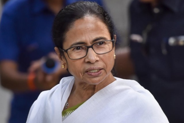 Mamata writes to PM to help Bengal get corona vaccines for people before polls