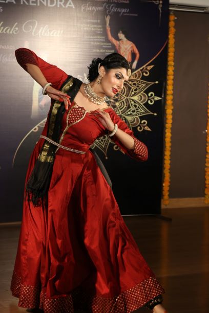 Shinjini enthralls the city  audience on concluding day of Yuva Kathak Utsav