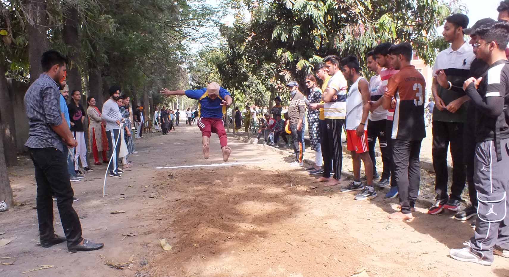    Khalsa College holds sports day