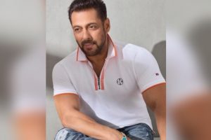 Salman Khan mourns 'Hum Aapke Hain Koun' composer Raam Laxman's death