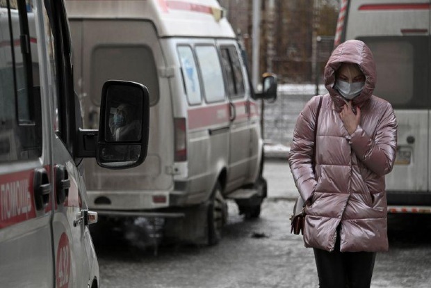 Daily infections soar in Russia, Moscow hard hit