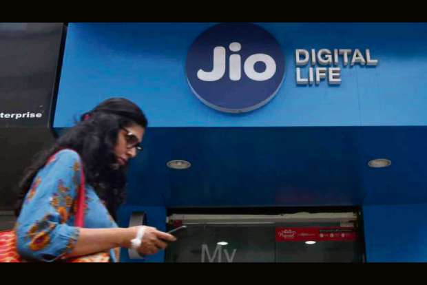 Jio launches Emergency Data Loan facility