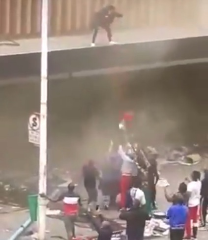 Mother throws 2-year-old child from burning building into the arms of passerby in South Africa