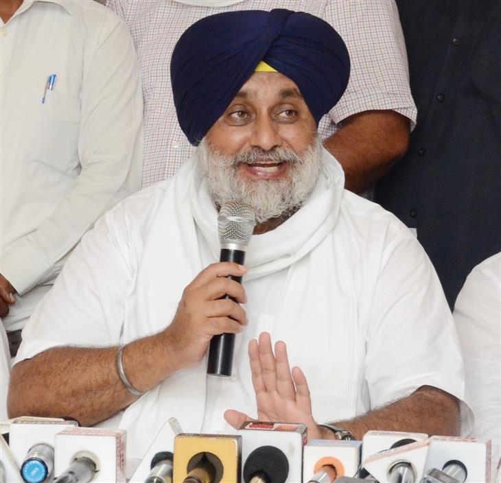 Regional parties should form national front for 2024 Lok Sabha polls: Sukhbir Badal