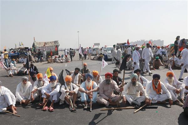 Haryana wants 43 farm leaders made party to PIL on road blockades