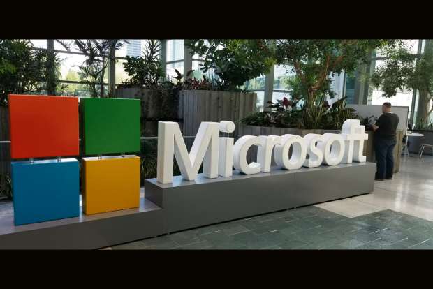 Microsoft overtakes Apple as most valuable company