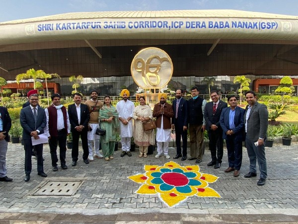 Punjab CM pays obeisance at Gurdwara Sri Kartarpur Sahib