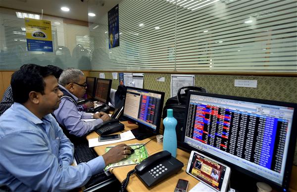 Sensex jumps 478 pts as HDFC Infosys advance