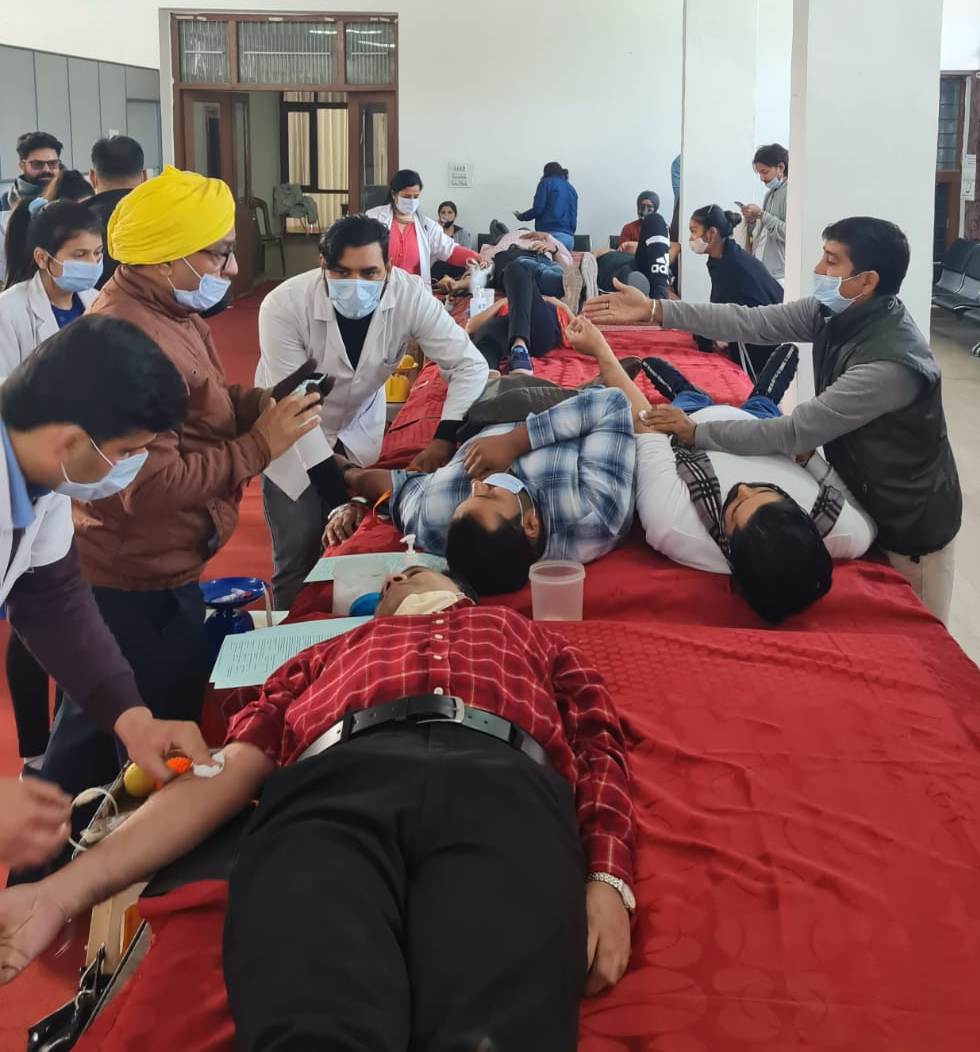 Dev Samaj Mahotsav: Mega blood donation camp held