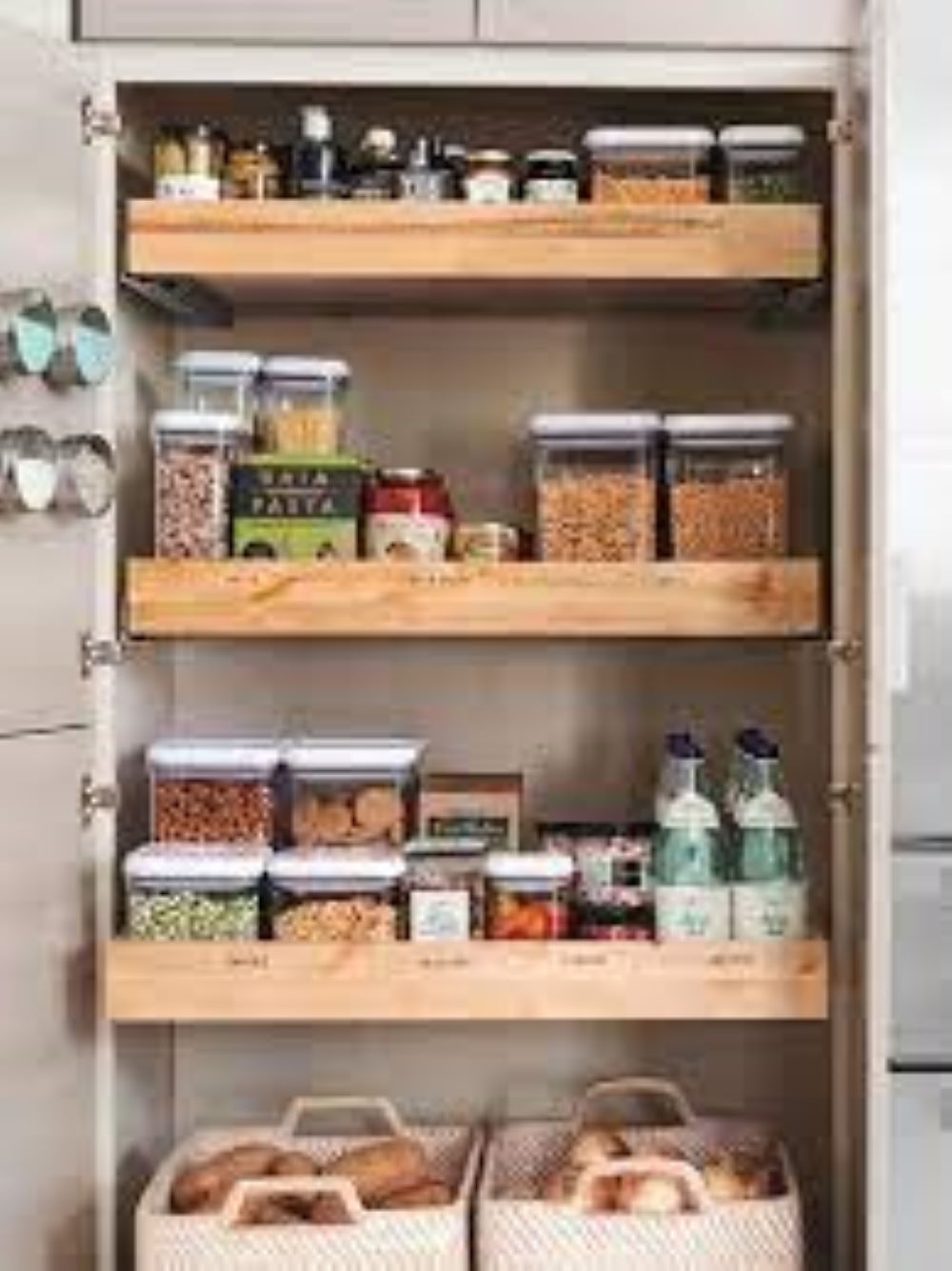 Some Kitchen Organization Ideas That Are More Helpful Than a Utensil Divider