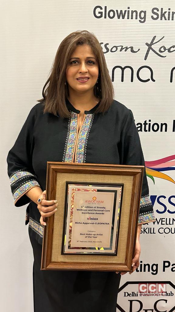 Ace Makeover Expert Richa Agarwal Awarded by Assocham for Best Makeup Artist of the Year