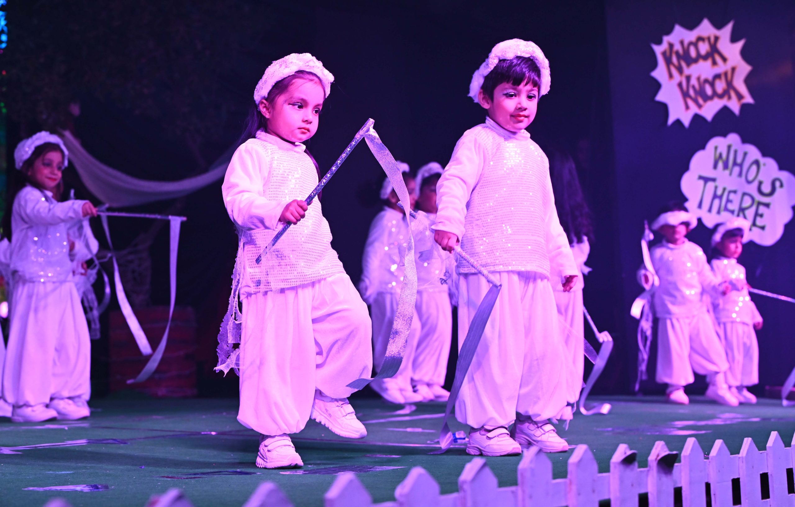 Little one’s impress in Vivek High Mohali’s Annual Production ‘Hi - 5’