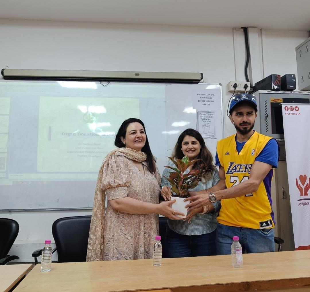 100 students attend Organ Donation Awareness Workshop ‘Bano India Ke Angdaata’ at GGDSD 