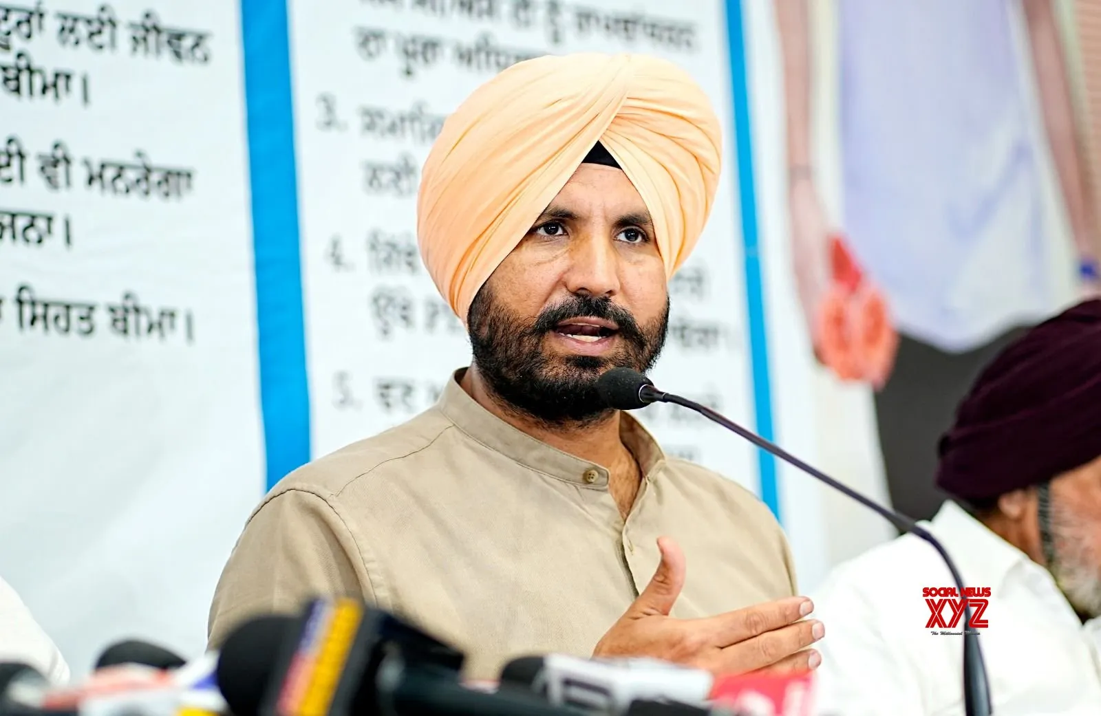 Punjab Congress Chief Raja Warring lashes out at Ravneet Bittu for calling Rahul Gandhi a ‘terrorist’