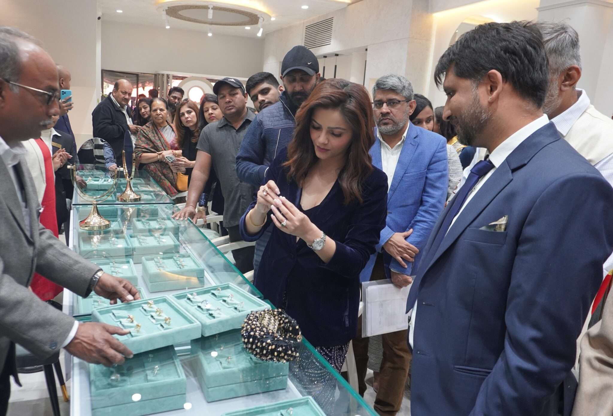 "Bengaluru lab-grown diamond label Kultivate Karats opens in Tricity"